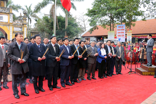 Tiếp nhận phiên bản Mộc bản triều Nguyễn về Vua thủy tổ Kinh Dương Vương ảnh 1